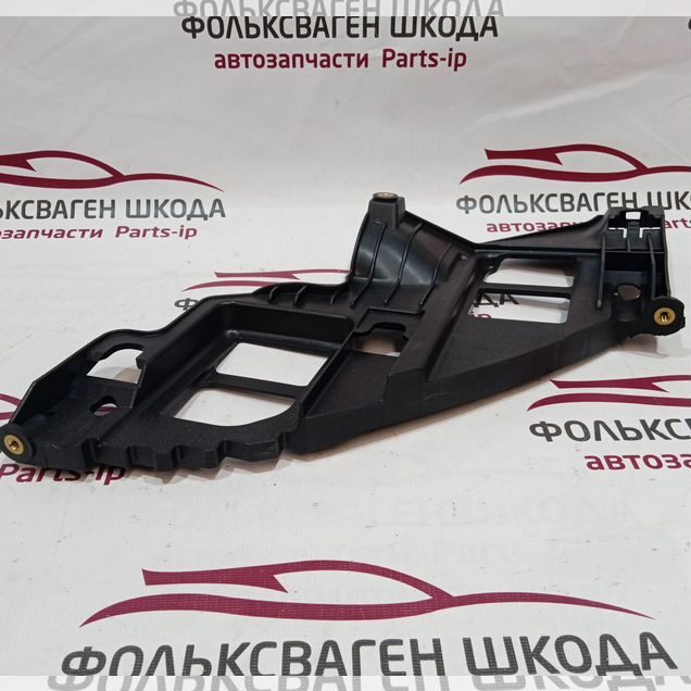 Площадка фары левая Volkswagen Golf 6