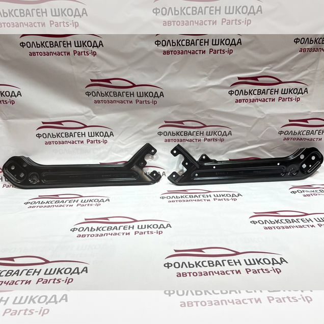Комплект крепления фар Skoda Octavia a8
