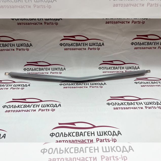 Молдинг решетки радиатора Geely Coolray SX-11