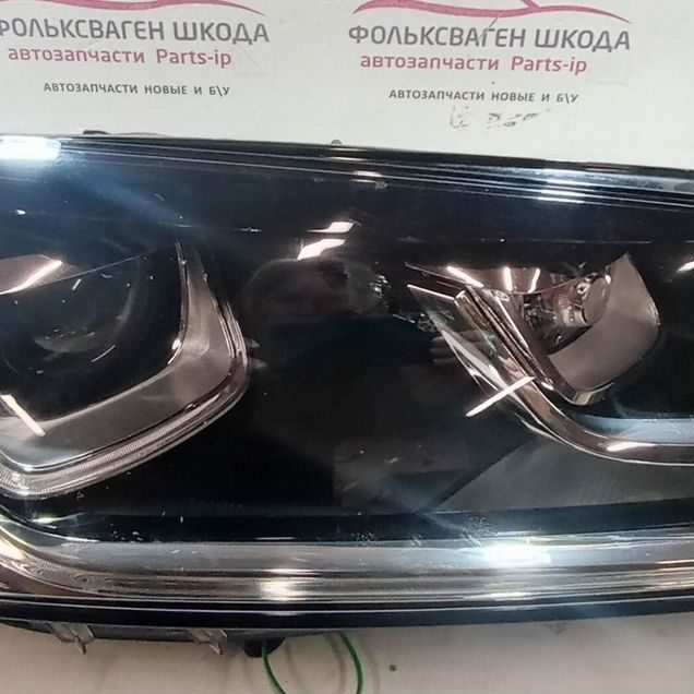 Фара правая ксенон Туарег нф рестайлинг бу