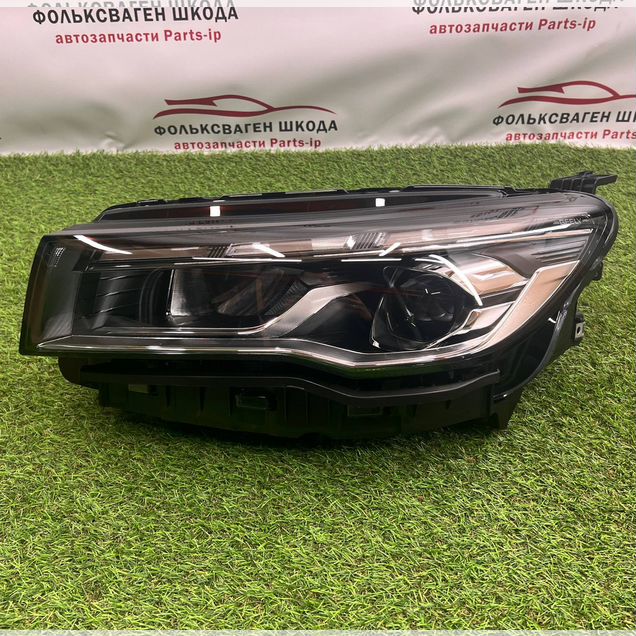 Фара левая Geely Emgrand SS11