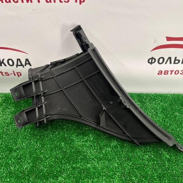 Воздуховод бампера левый Skoda Kodiaq