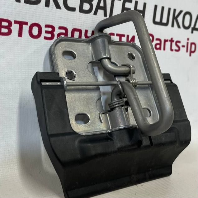 Замок капота Volkswagen Tiguan 2