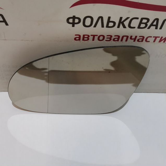 Стекло зеркала левое Golf 5, +, jetta 5 passat b6