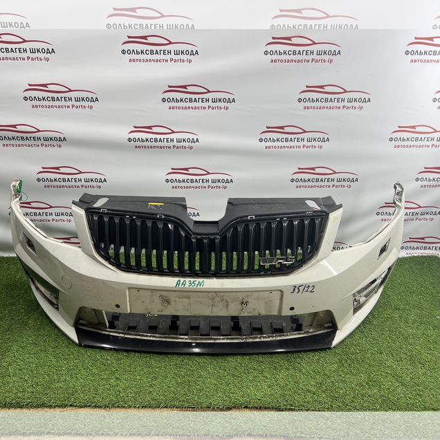 Бампер передний Skoda Octavia A7 RS