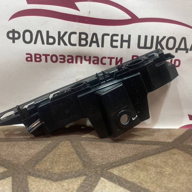Крепление переднего бампера Volkswagen polo 6