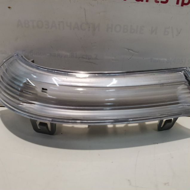 Поворотник зеркала левый Jetta 5 Golf 5 Passat B6