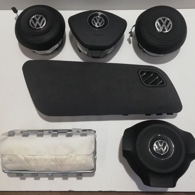 Подушки безопасности Volkswagen Polo в наличии