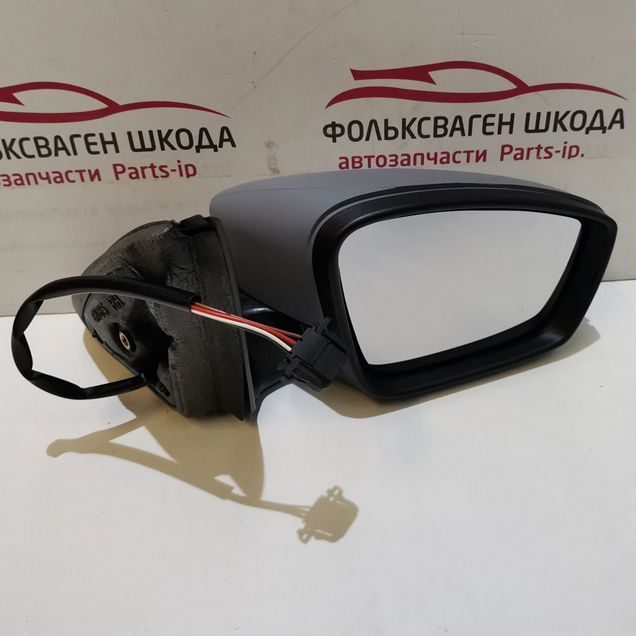 Зеркало заднего вида правое Шкода Рапид