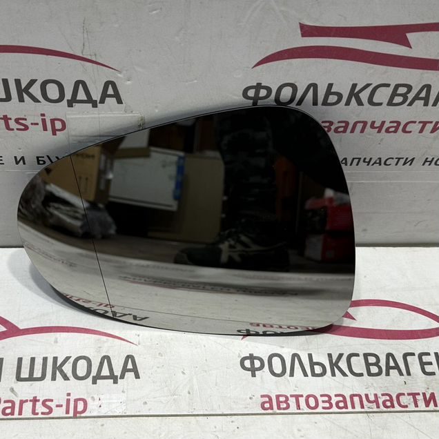 Стекло зеркала правое Фольксваген Туарег нф