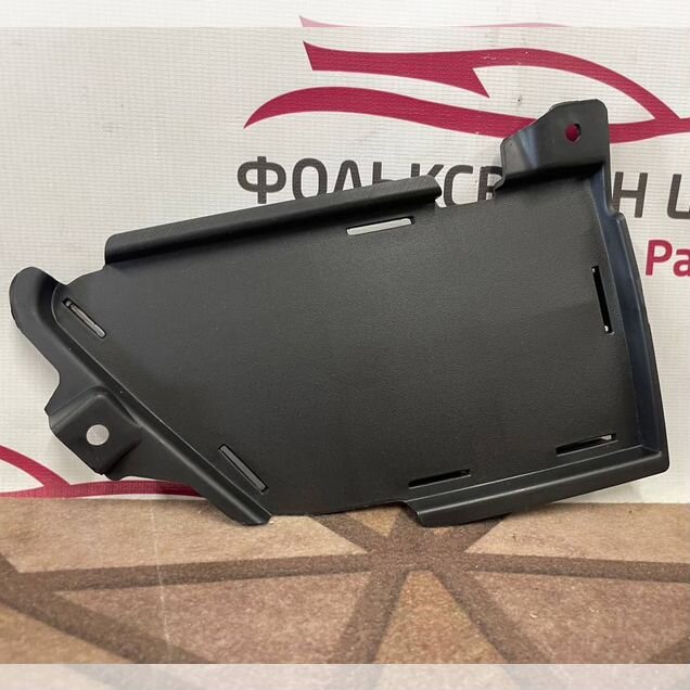 Заглушка решетки бампера Haval Jolion