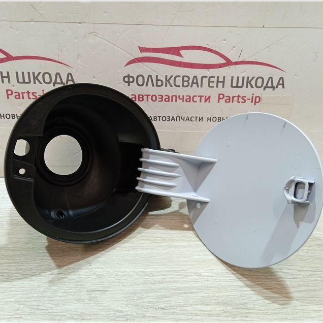 Лючок бензобака Volkswagen Polo