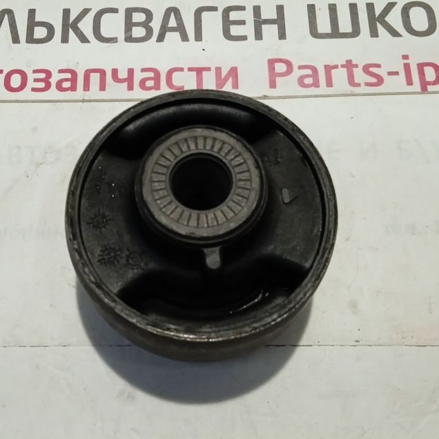 Сайлентблок переднего рычага Volksagen Skoda