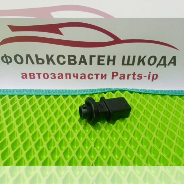 Патрон поворотника Passat B6, Passat CC