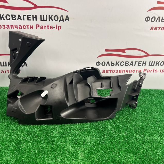 Кронштейн бампера левый Peugeot Traveller Expert