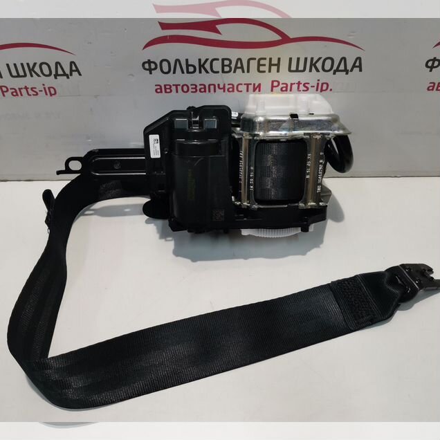 Ремень безопасности левый Шкода Октавия А8