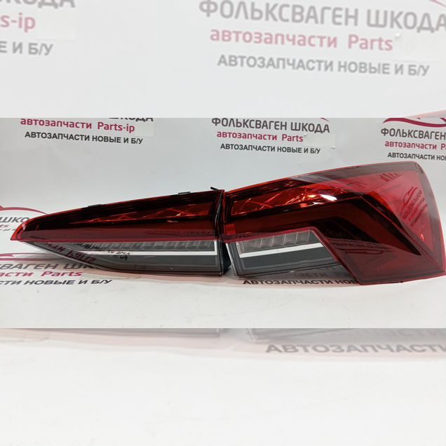 Комплект задних фонарей Шкода Октавия А8