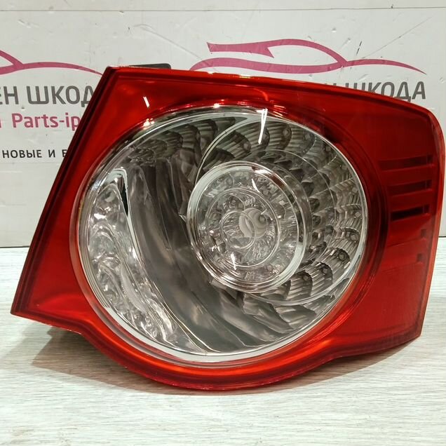 Фонарь задний правый в крыло Джетта 5 (5-10 г.в)
