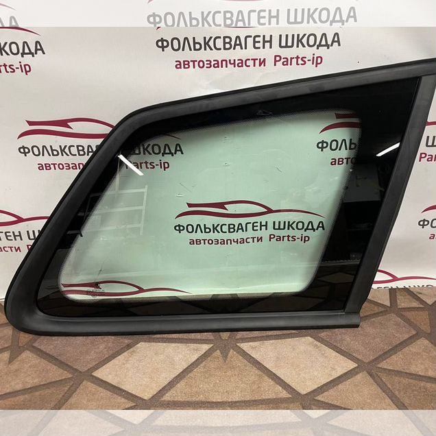 Стекло кузовное правое Skoda Kodiaq