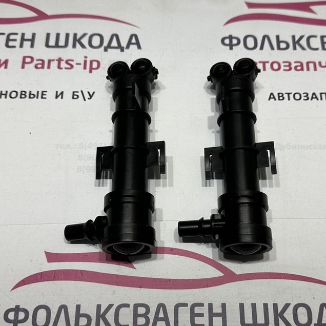 Комплект фароомывателей на Skoda Rapid