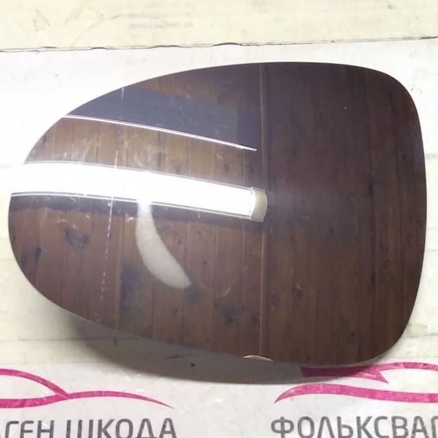 Стекло зеркала левое Фольксваген Туарег нф
