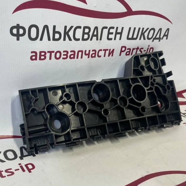 Кронштейн переднего бампера левый Haval Jolion