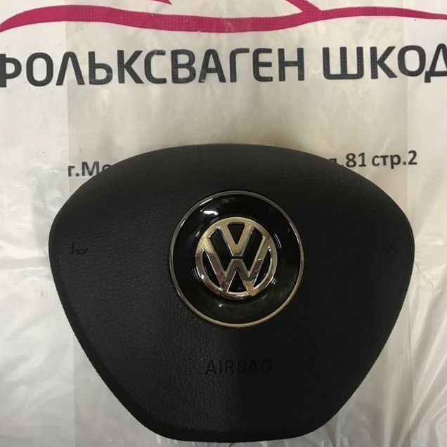 Крышка подушки безопасности в руль Golf 7