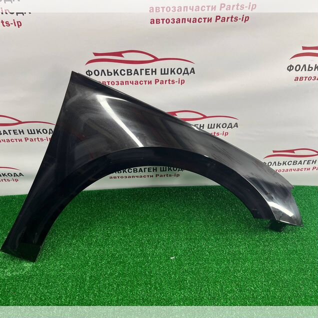 Крыло переднее правое Skoda Superb 3