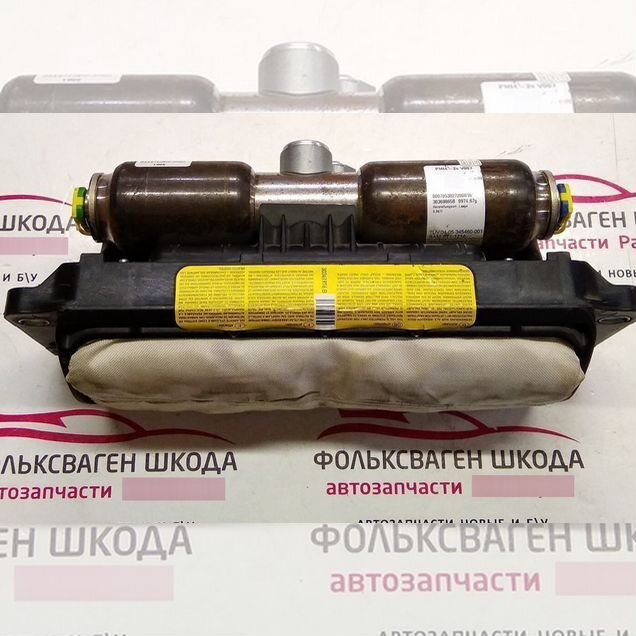 Подушка безопасности в торпедо VW Passat B6