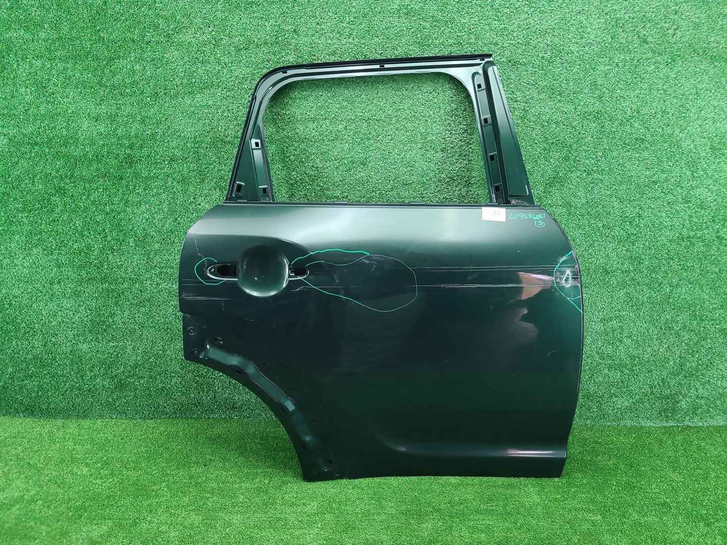 Дверь задняя правая MINI Countryman F60 (16-23)