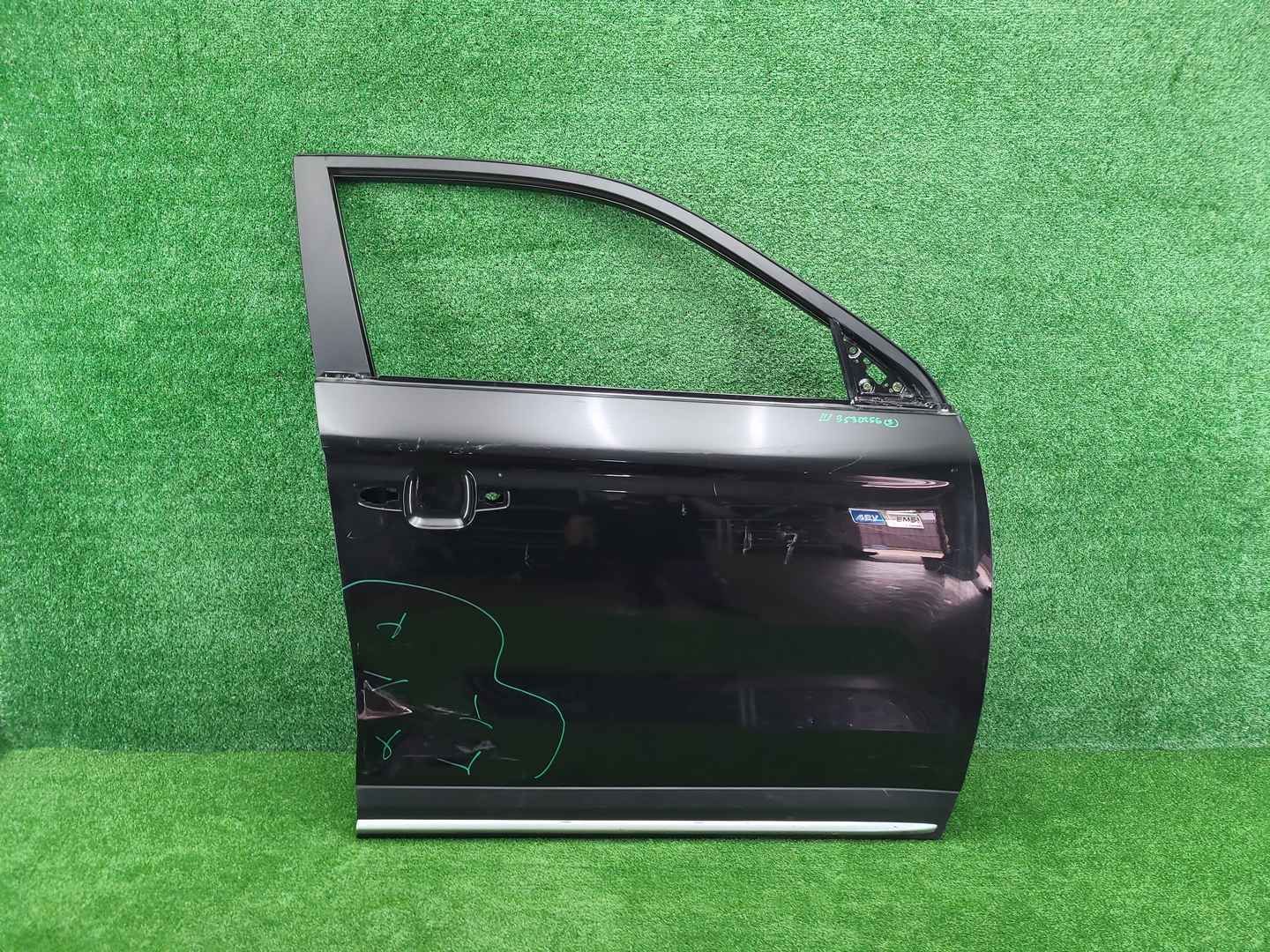 Дверь передняя правая Geely Atlas Pro (2021-2025)