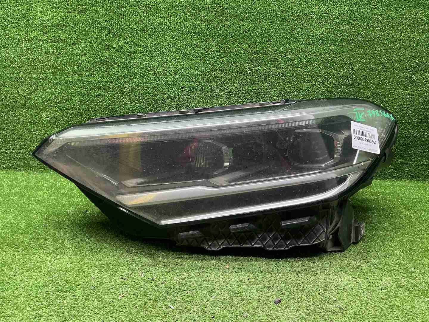 Битая Фара левая VW Polo 6 (2020-2022) LED