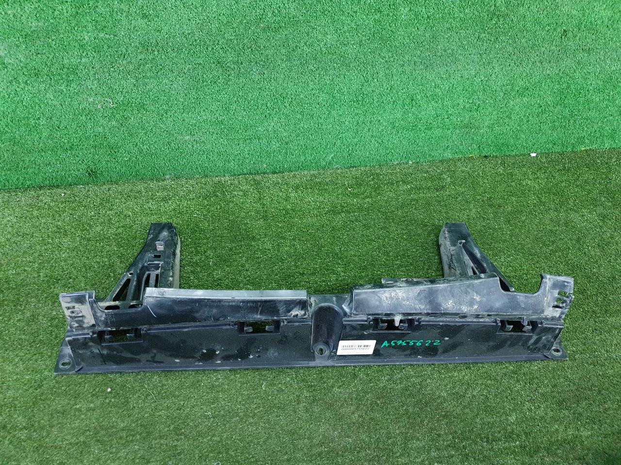 Кронштейн заднего бампера BMW X5 F15 (2013-2018)