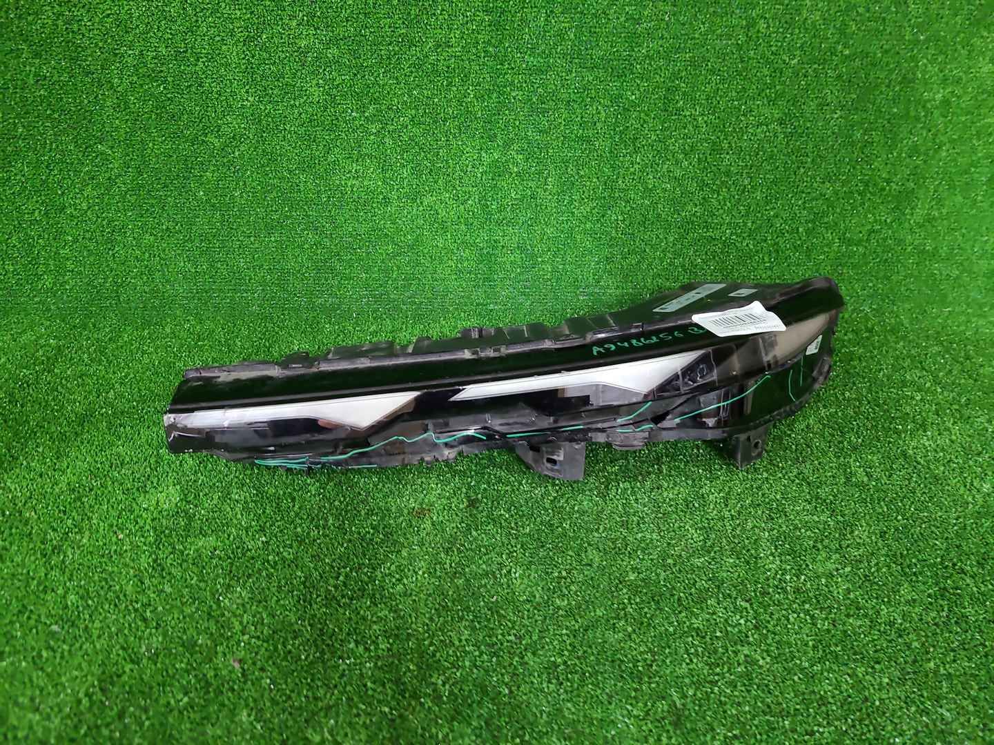 Фара левая BMW XM G09 (2022-н.в.) LED