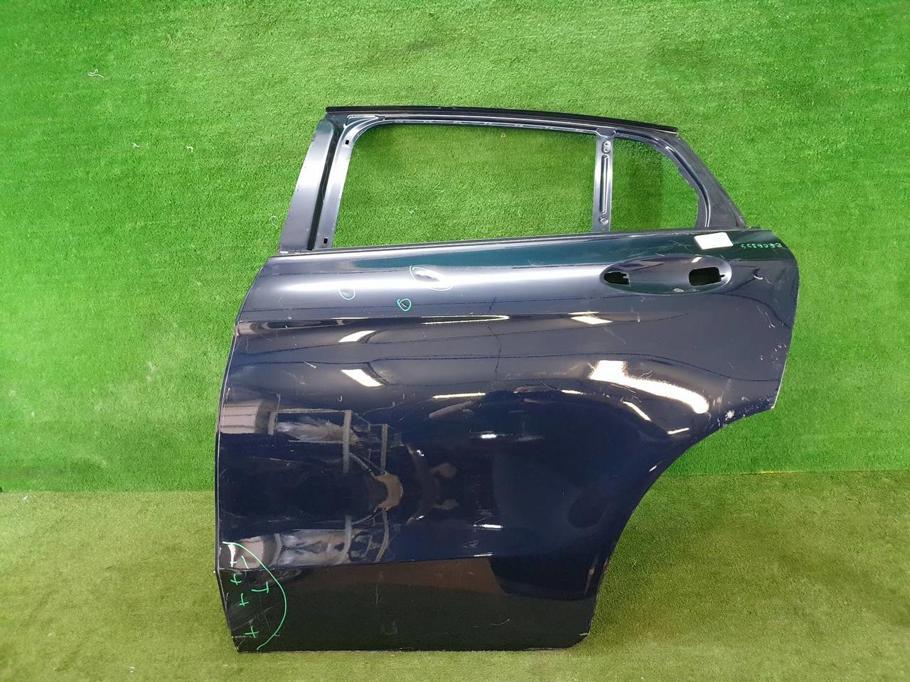 Дверь задняя левая Mercedes GLC C253 (2016-2023)
