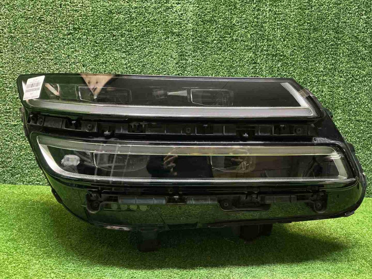 Фара правая Genesis GV80 (2020-2023) LED