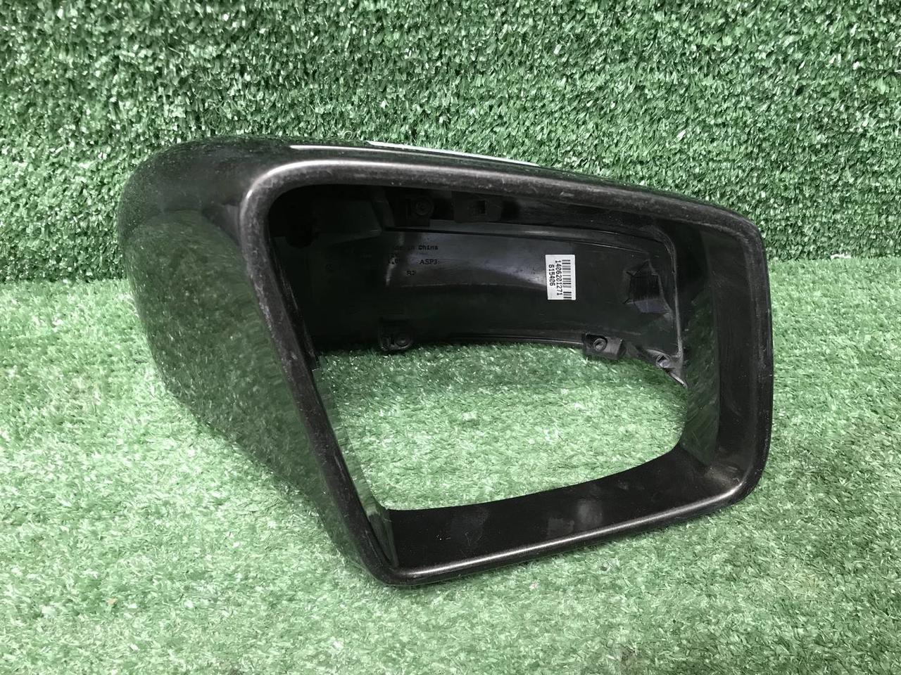 Крышка зеркала правая Mercedes M GLE W166 (11-18)