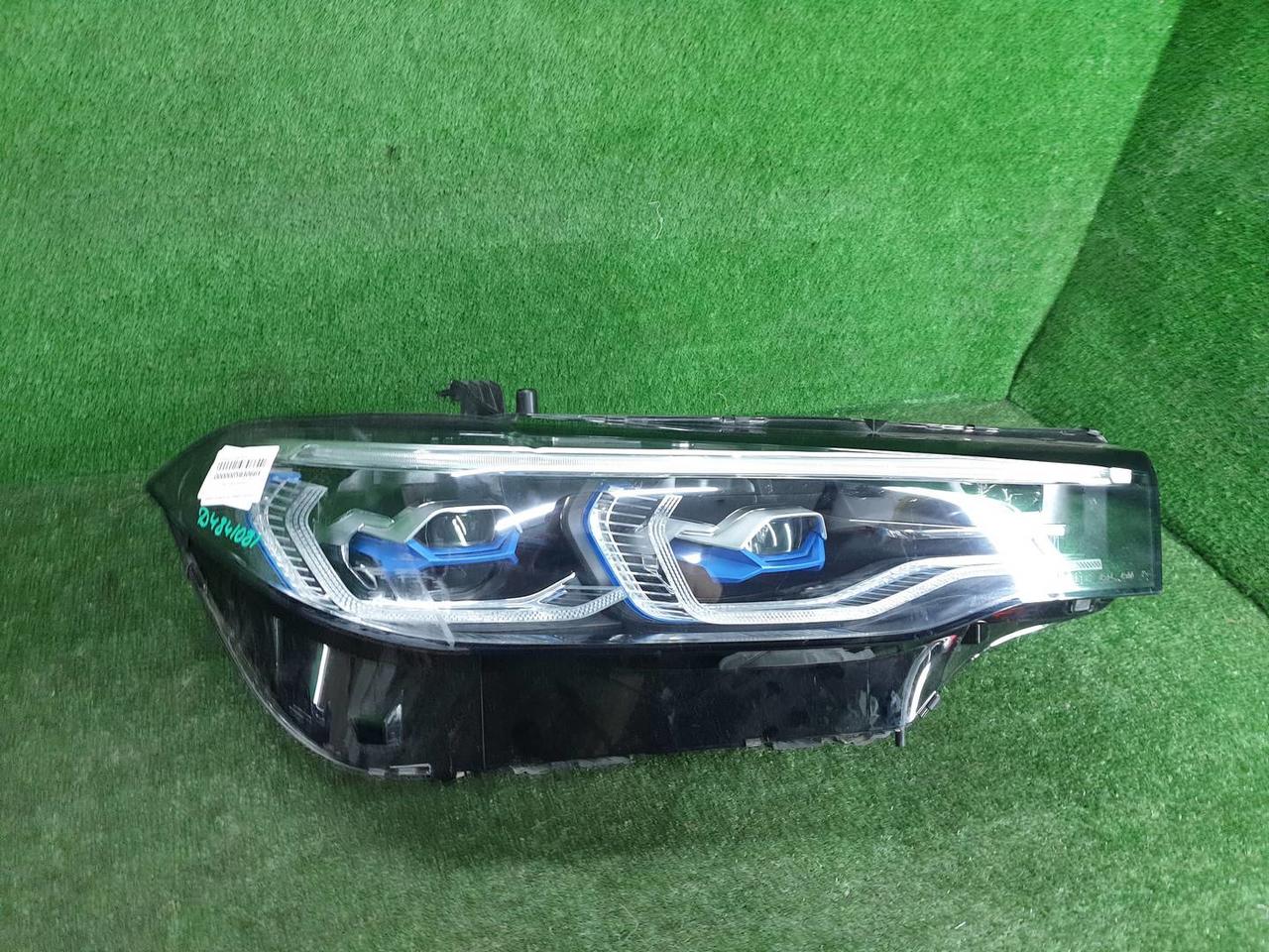 Фара правая BMW X7 G07 (2019-2022) Laser Light