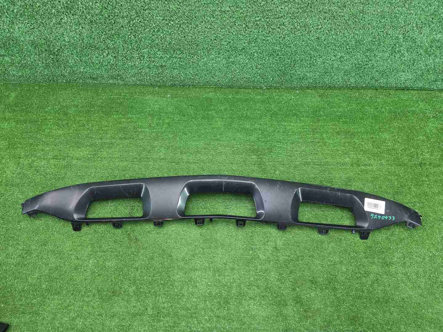 Накладка переднего бампера Mercedes GLC X253 19-22