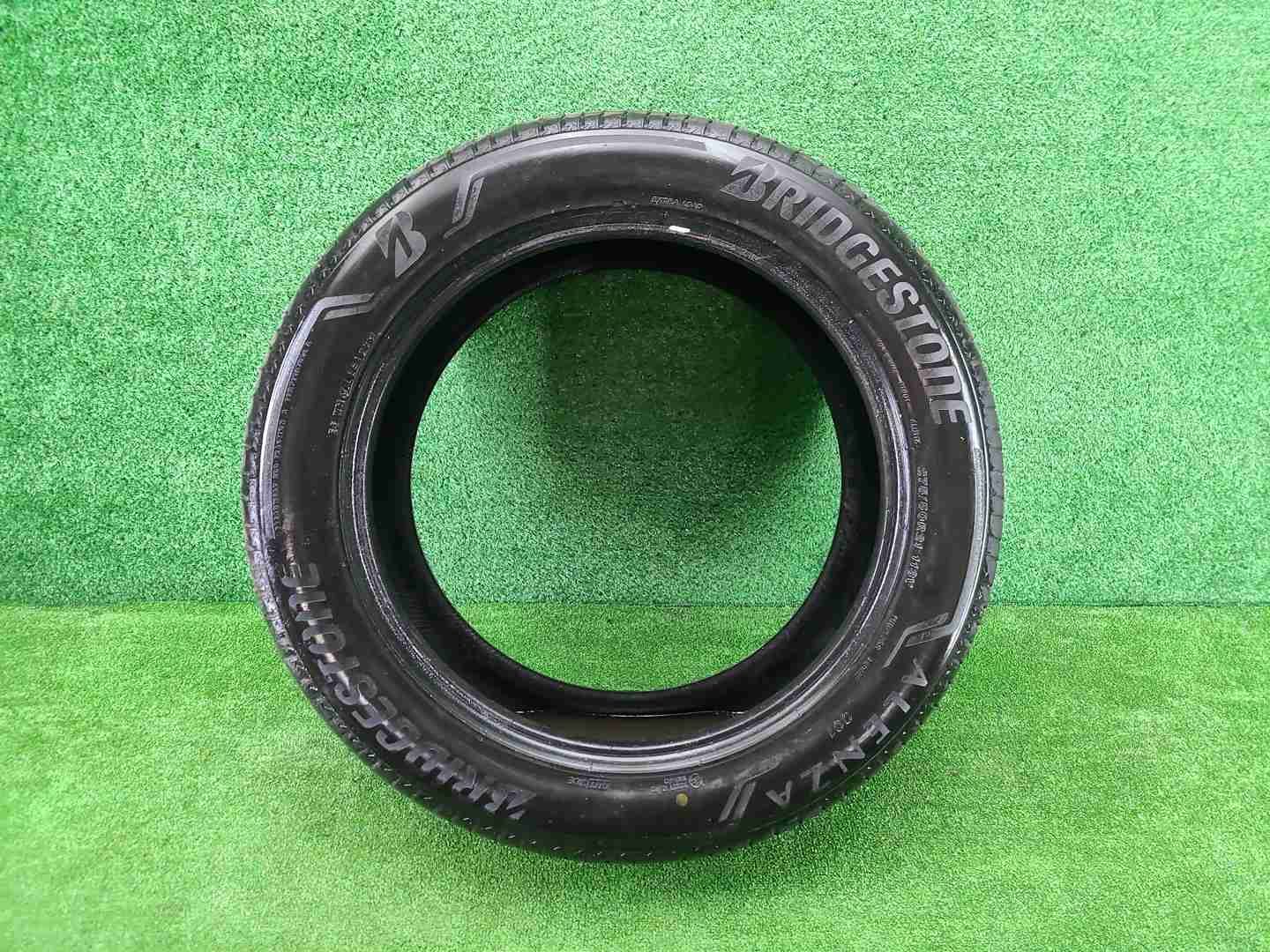 Шина Bridgestone Alenza 001 275/50 R21 113V