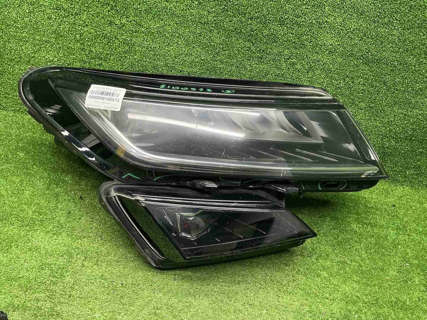 Фара правая Skoda Kodiaq (2016-2022) LED