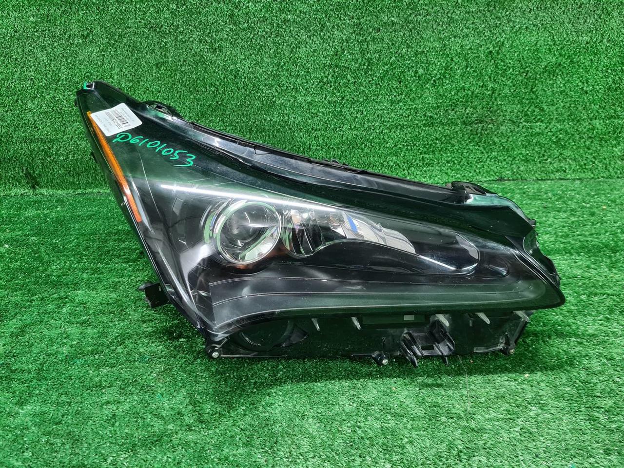 Фара правая Lexus NX 1 (2014-2017) LED