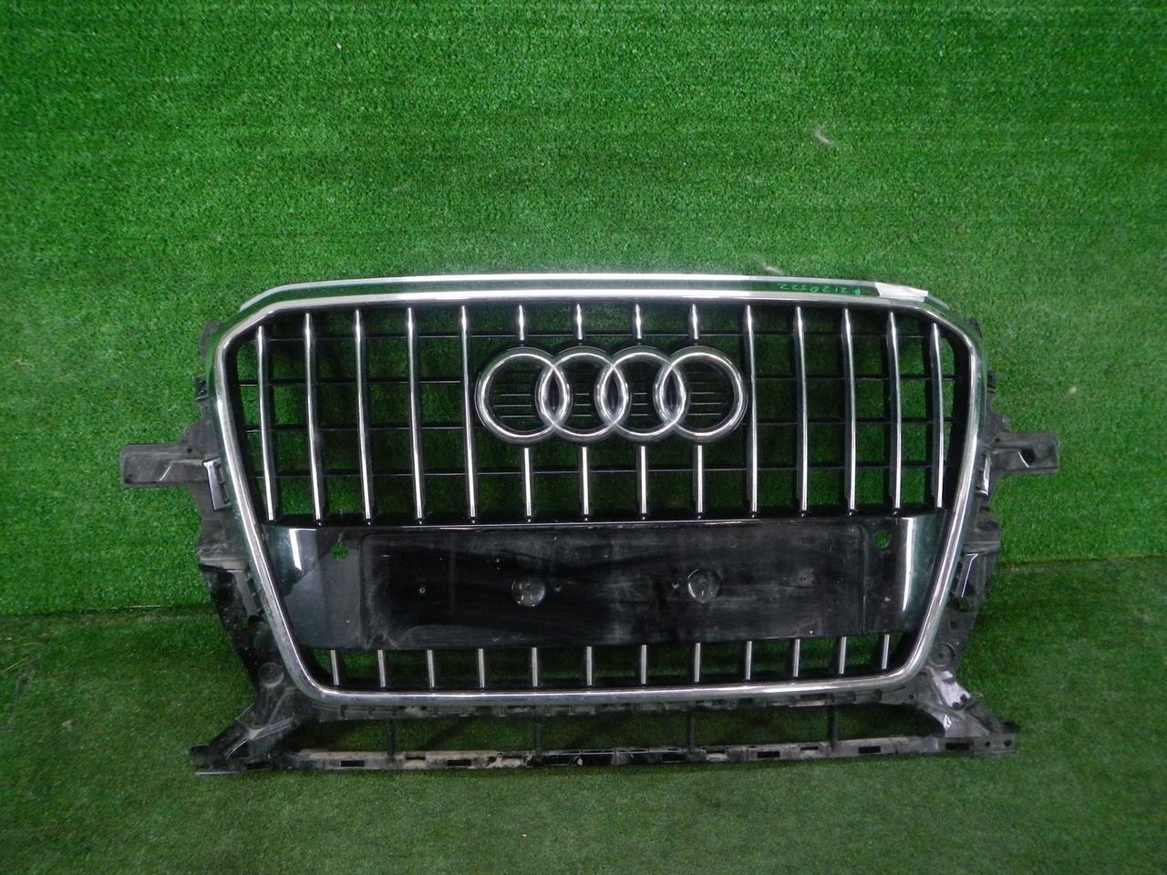 Решетка радиатора Audi Q5 1 8R (2012-2017)