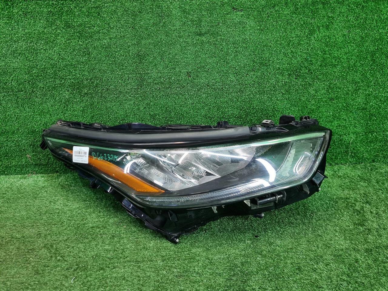 Фара правая Toyota Highlander 4 U70 (2019-н.в) LED