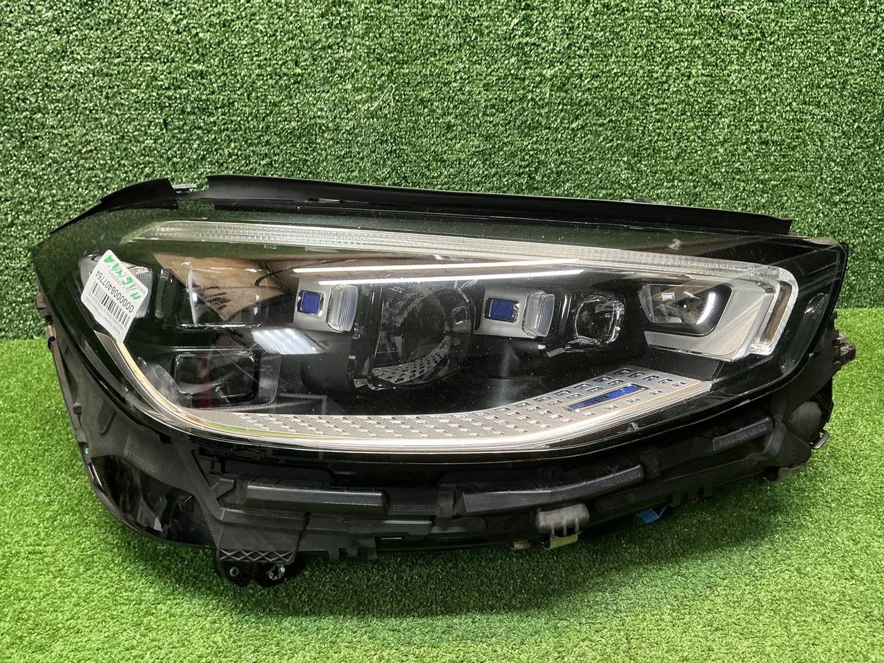 Фара правая Mercedes S W223 (20-нв) Digital Light