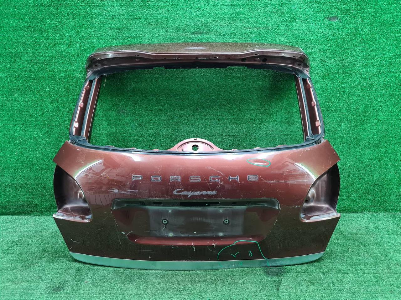 Крышка багажника Porsche Cayenne 2 958 (2010-2014)