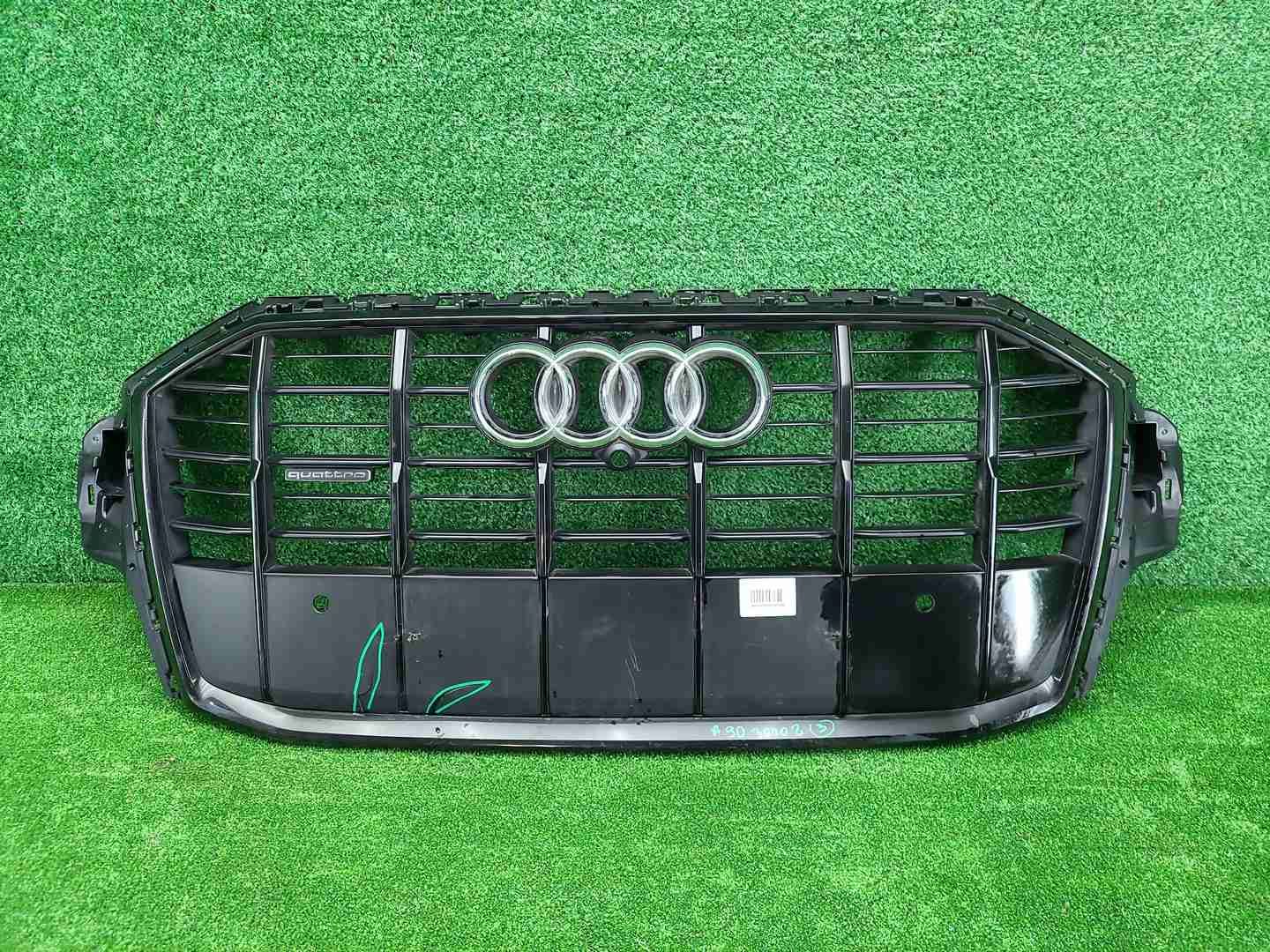 Решетка радиатора Audi Q7 2 (2019-2024)
