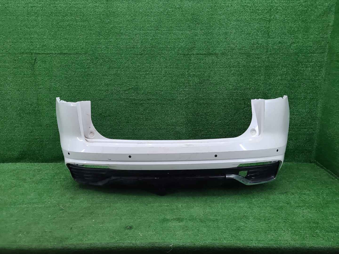 Бампер задний Geely Monjaro (2021-н.в.)