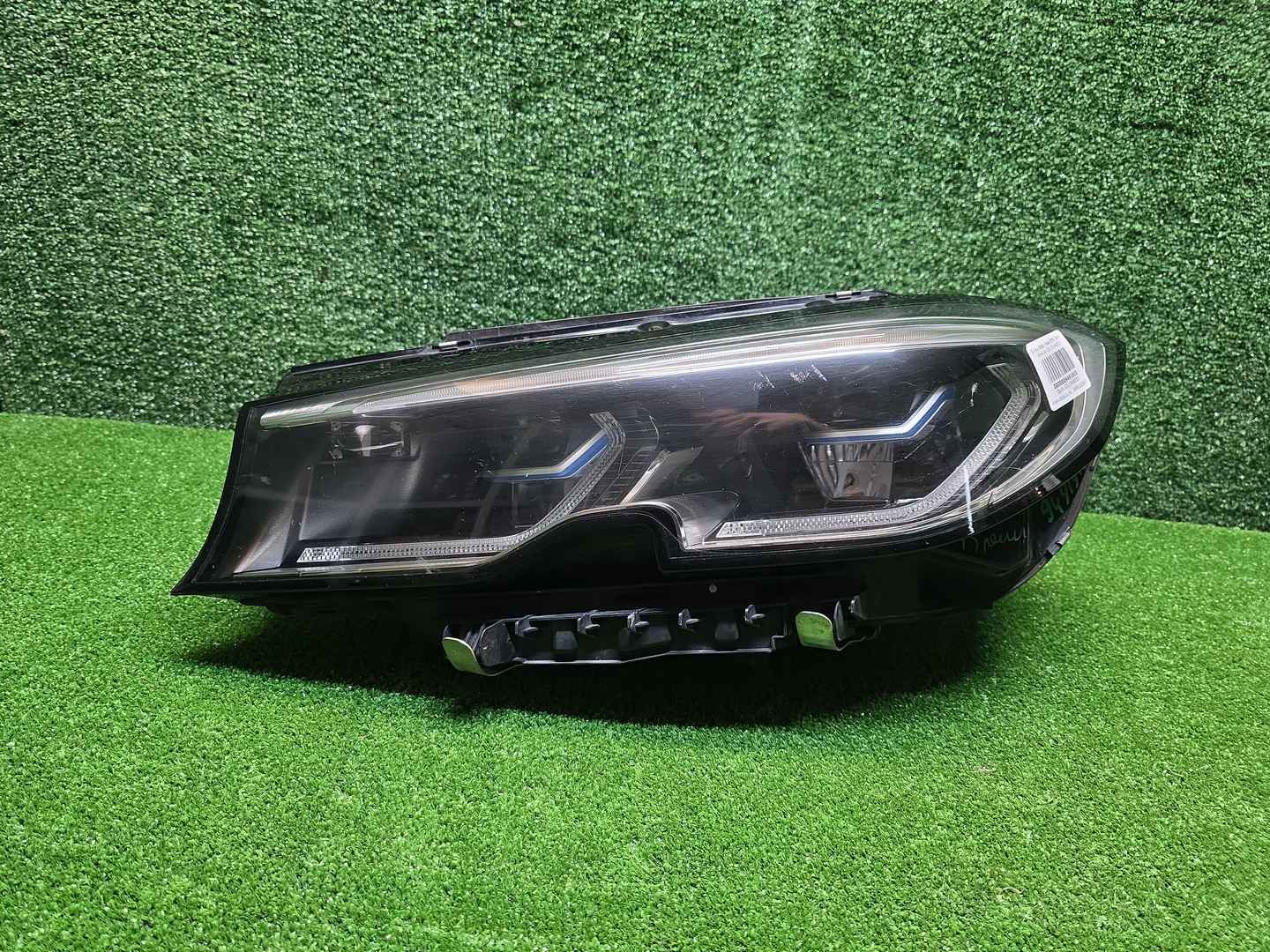 Фара левая BMW 3er G20 (2018-2022) Laser