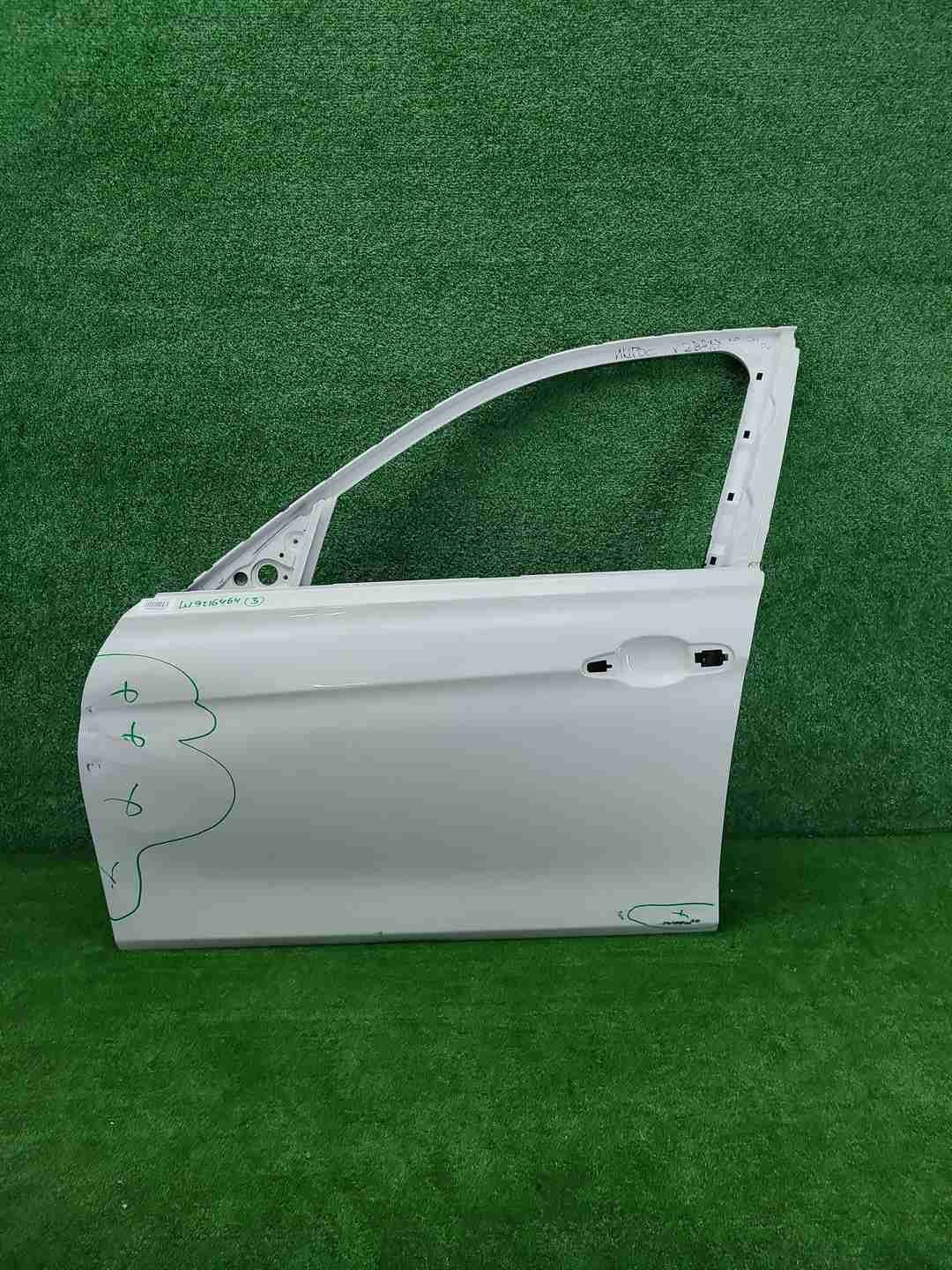 Дверь передняя левая BMW 3er F30 (2011-2020)
